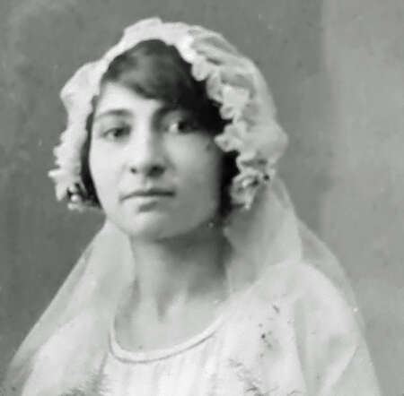 Elisabeth Minco-Lindeman 1923.jpg
