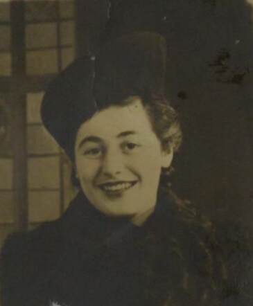 Esther Neustadt 1941 Felixarchief.JPG