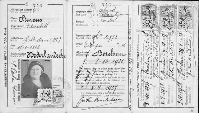Elisabeth Simons b. 1886 ID card 2.png
