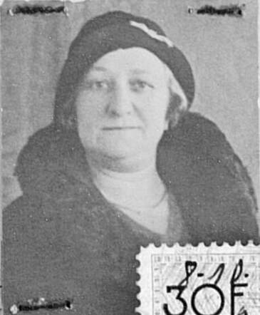 Elisabeth Simons 