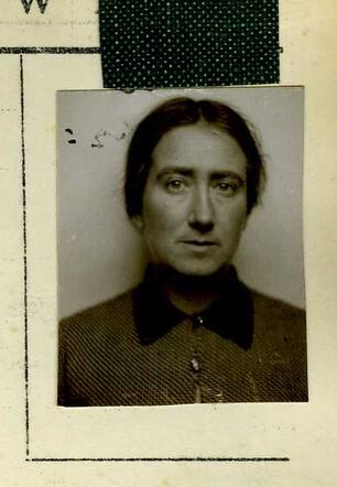 Deutsch, 1937, Vluchtelingenregistratie Marianne (2).jpg