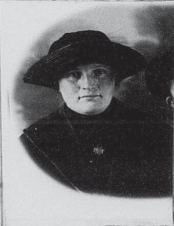 Eva Kat b. 1890.png
